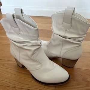White booties size 8.5